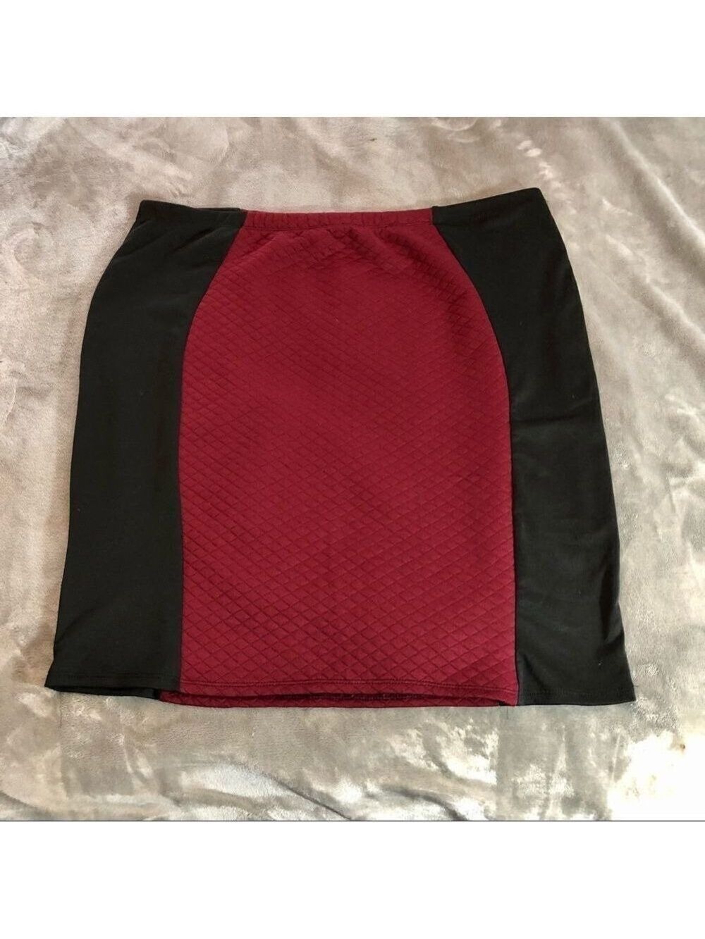 𝅺DGNY pencil skirt plus size 3X